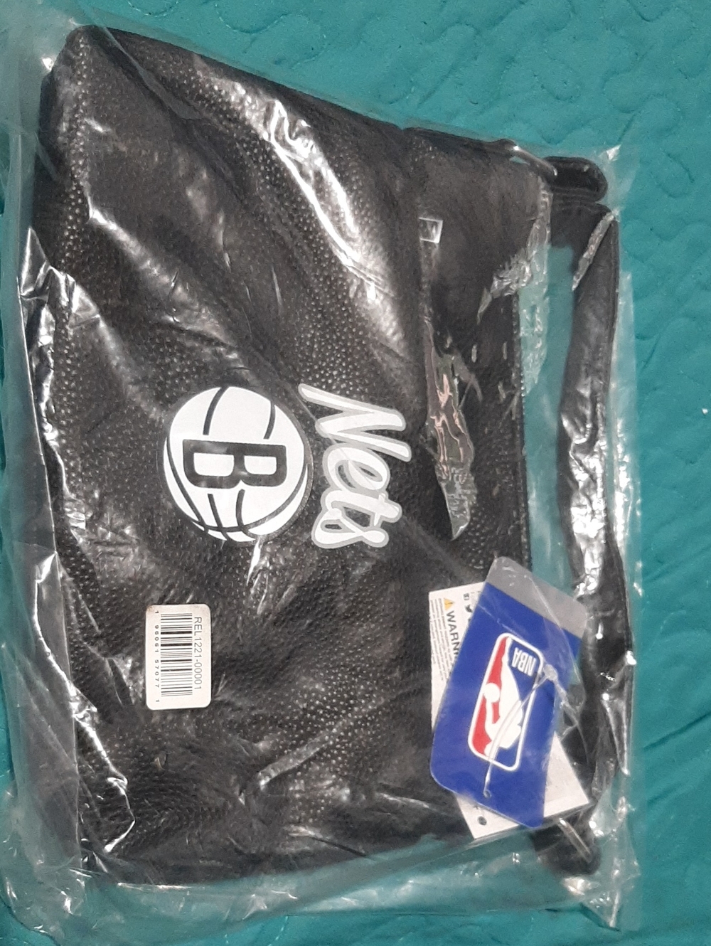 Brooklyn Nets Black Crossbody Bag with NBA Tag